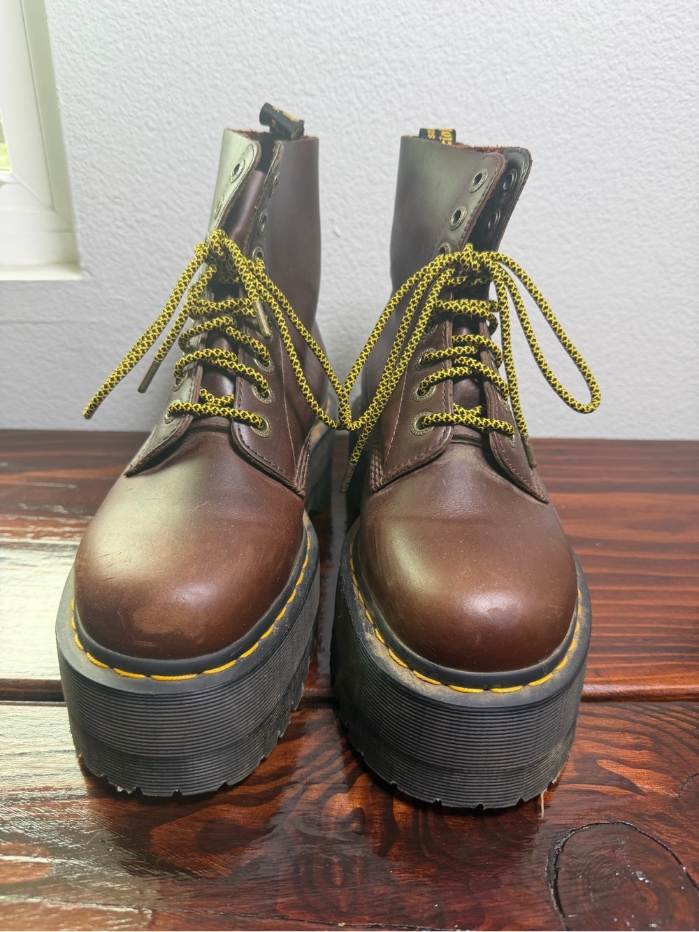 Dr. Martens Brown Burgundy 1460 Pascal Max with Yellow Laces Size W9 - Picture 5 of 13